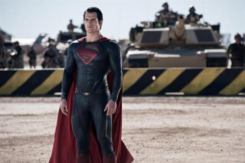 SUPERMAN SE IMPONE Y ARRASA EN LA TAQUILLA DE ESTADOS UNIDOS