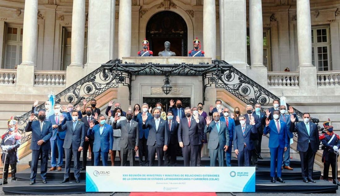 Países miembros de la CELAC expresaron su apoyo a la Argentina en las negociaciones con el FMI para refinanciar deudas por más de 40.000 millones de dólares